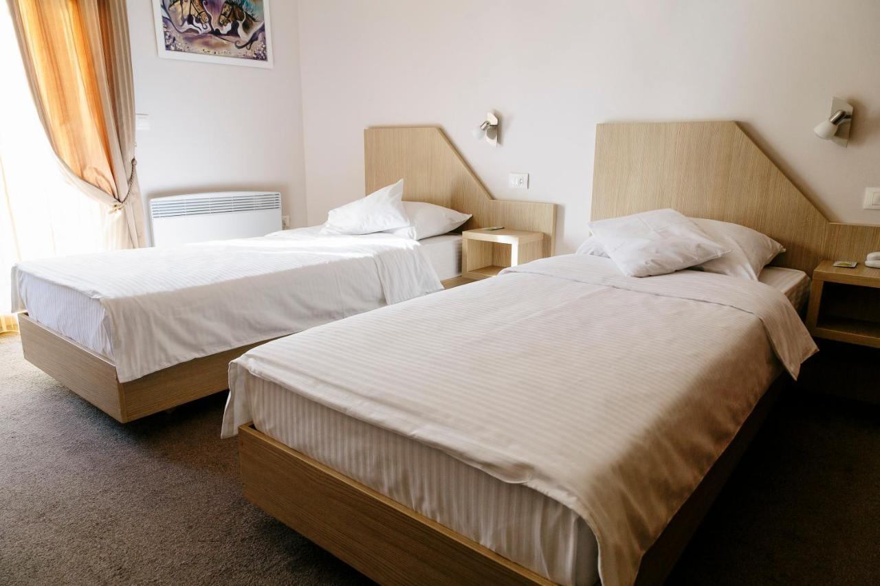 Spa&Hotel Studenac เทรบินเย ภายนอก รูปภาพ