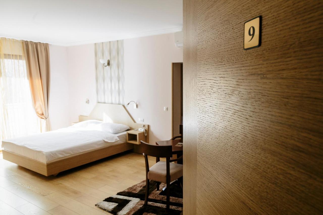Spa&Hotel Studenac เทรบินเย ภายนอก รูปภาพ