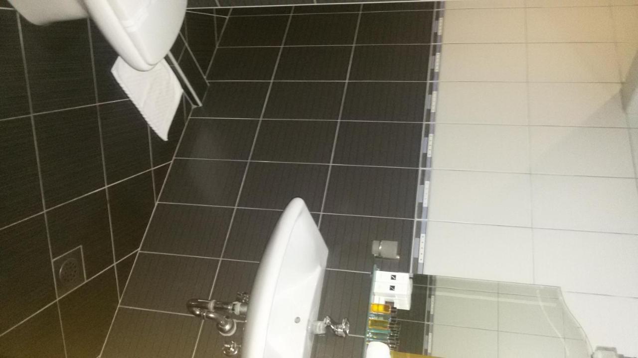 Spa&Hotel Studenac เทรบินเย ภายนอก รูปภาพ