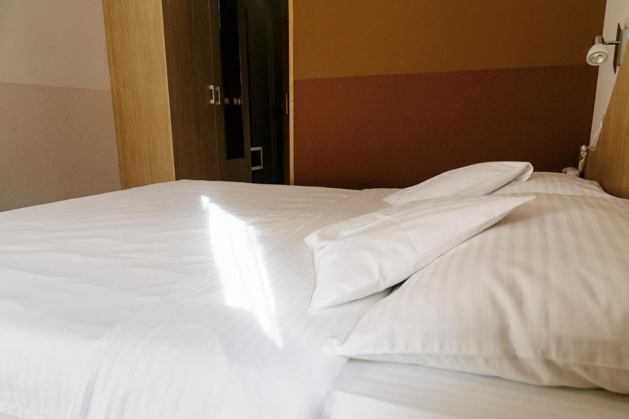 Spa&Hotel Studenac เทรบินเย ภายนอก รูปภาพ