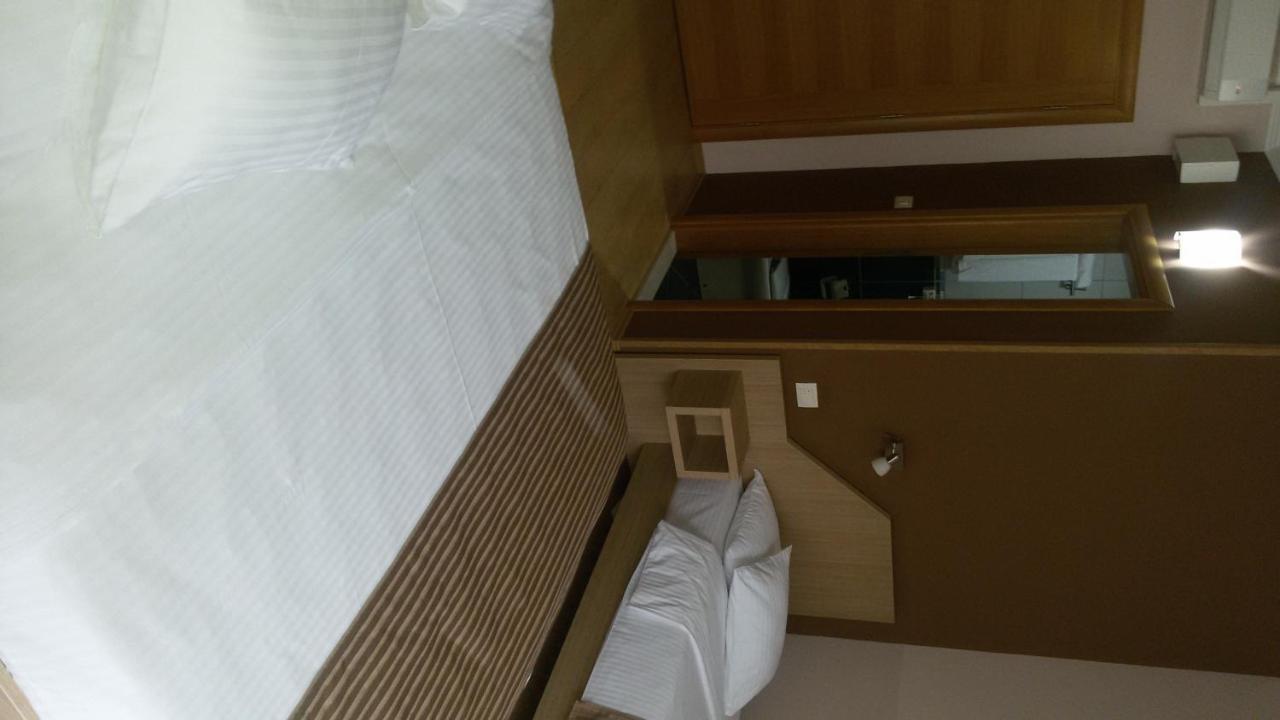 Spa&Hotel Studenac เทรบินเย ภายนอก รูปภาพ